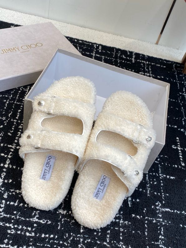 Шлепанцы меховые женские фото 7