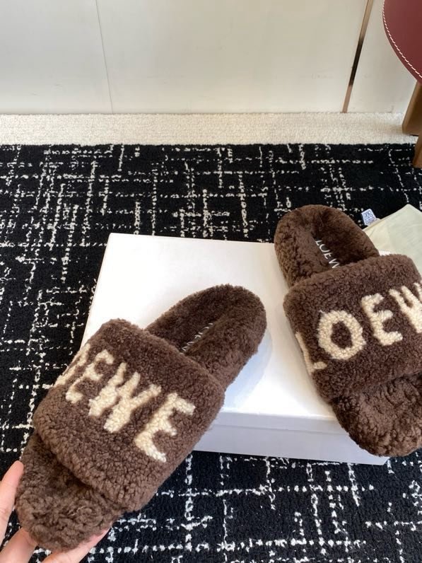 Шльопанці хутряні жіночі фото 7