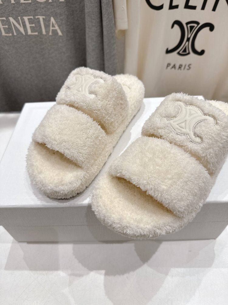 Шлепанцы меховые женские фото 7