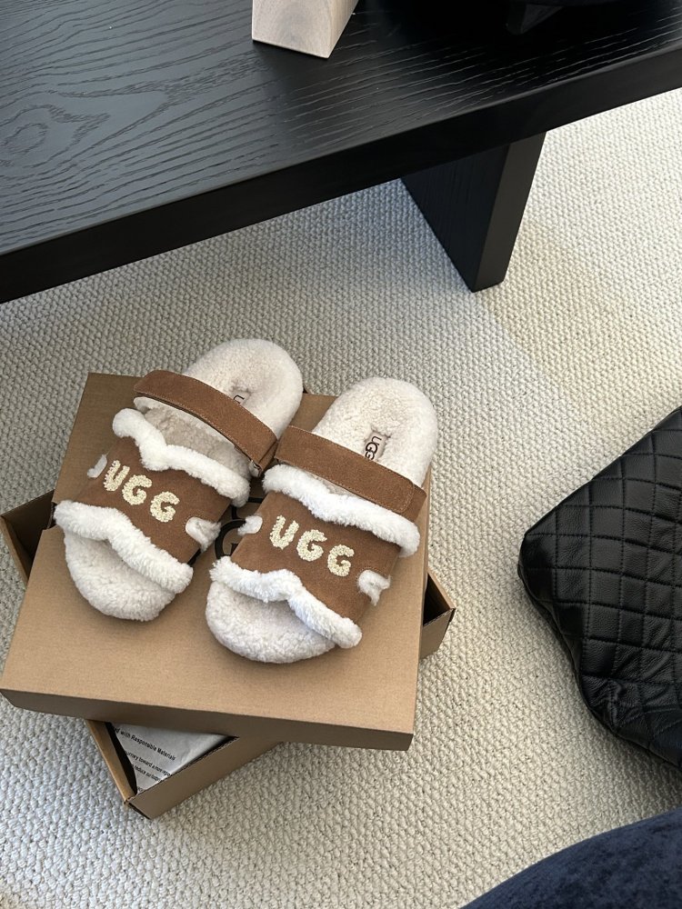 Шлепанцы меховые женские фото 7