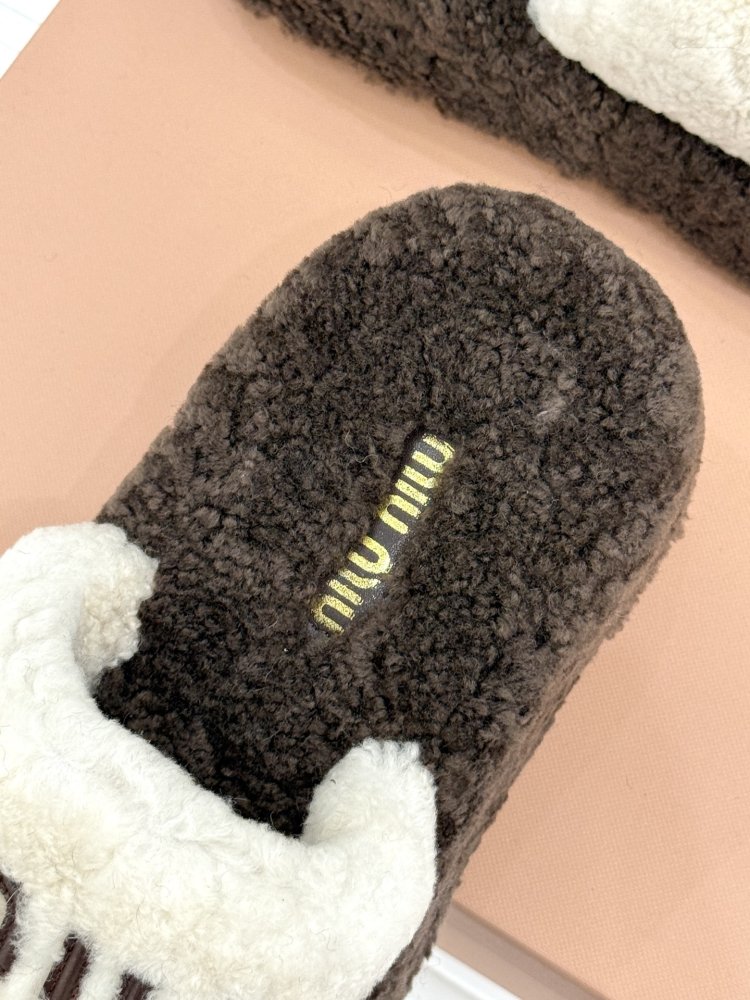 Шлепанцы меховые женские фото 8