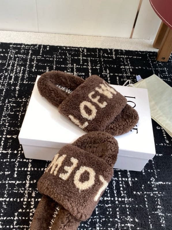 Шльопанці хутряні жіночі фото 8