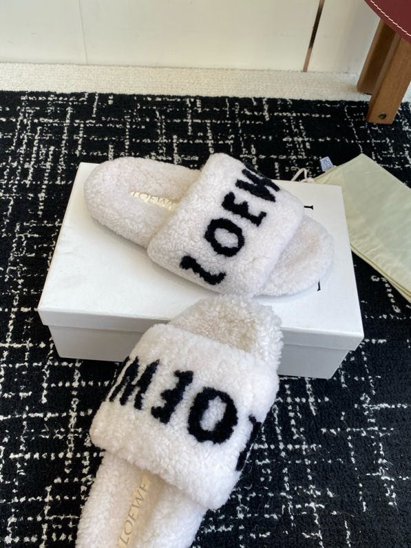 Шльопанці хутряні жіночі фото 8