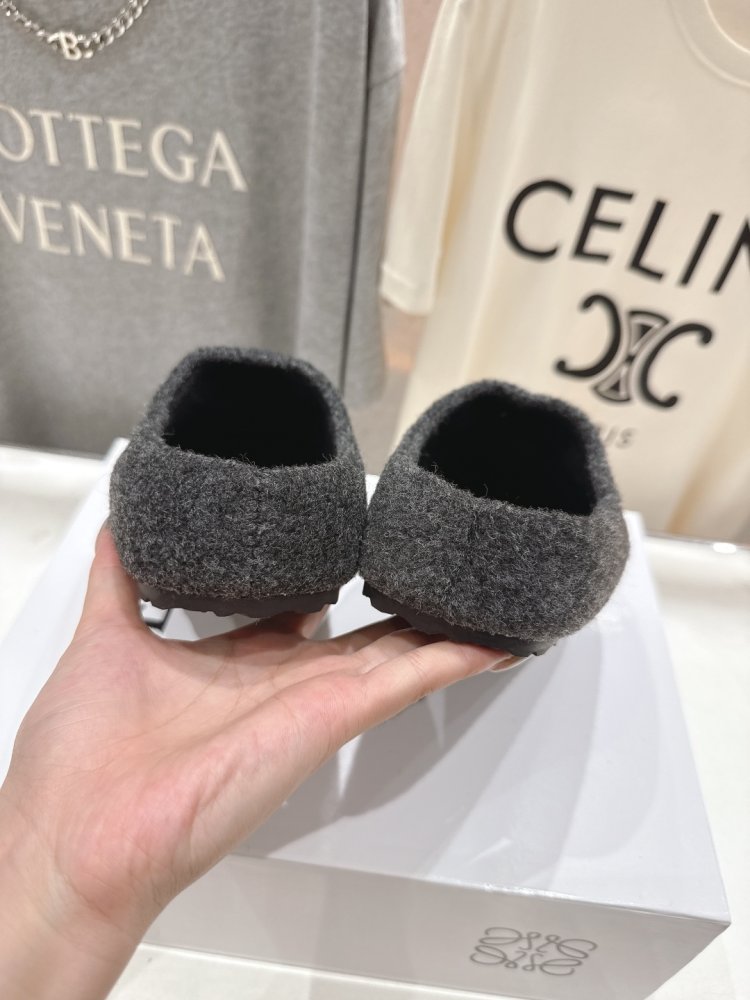 Шльопанці хутряні жіночі фото 8