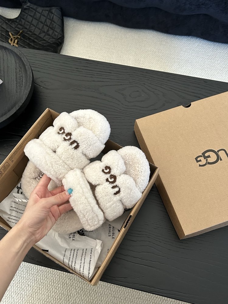 Шлепанцы меховые женские фото 8