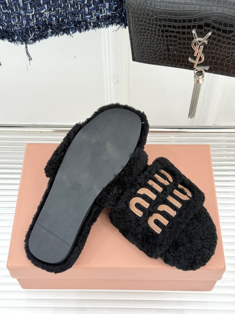 Шлепанцы меховые женские фото 9