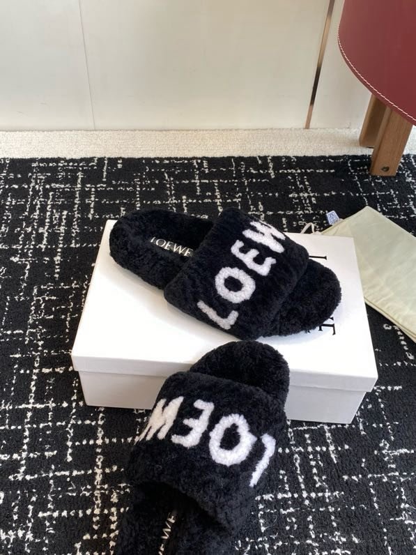 Шльопанці хутряні жіночі фото 9