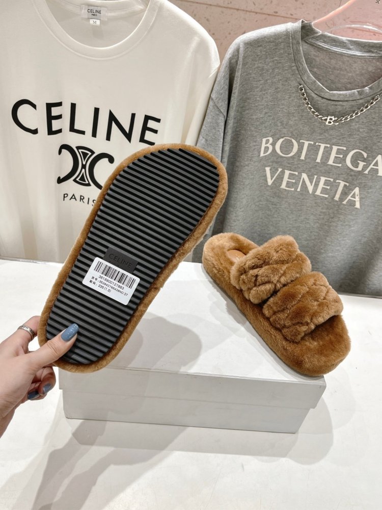 Шльопанці хутряні жіночі фото 9