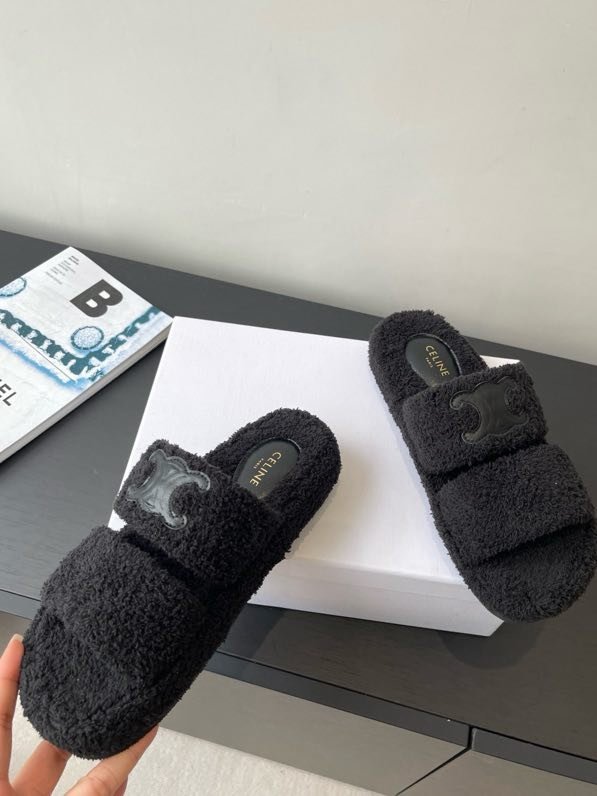 Шльопанці хутряні фото 2