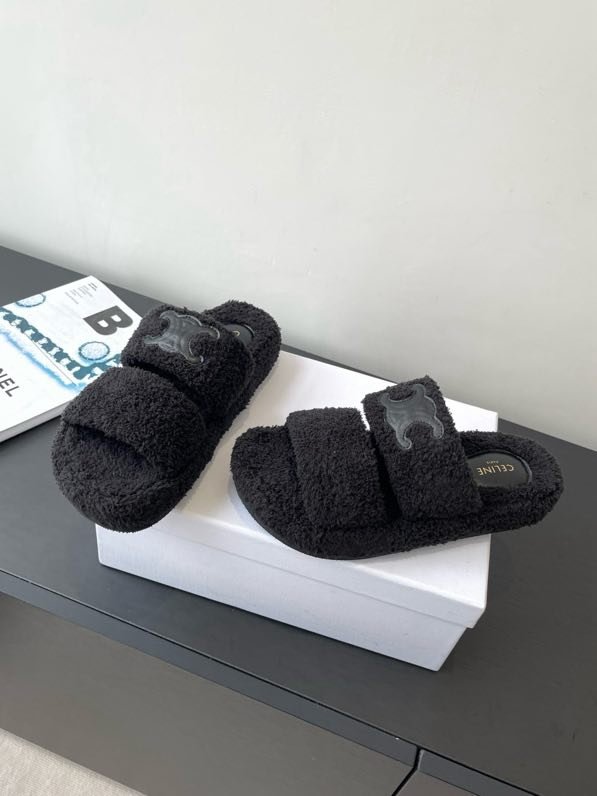 Шльопанці хутряні фото 3