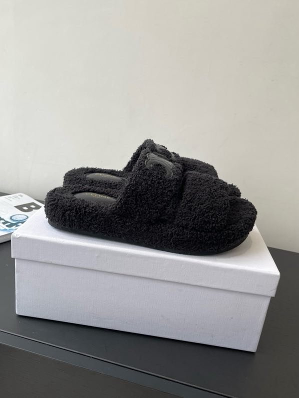 Шльопанці хутряні фото 4