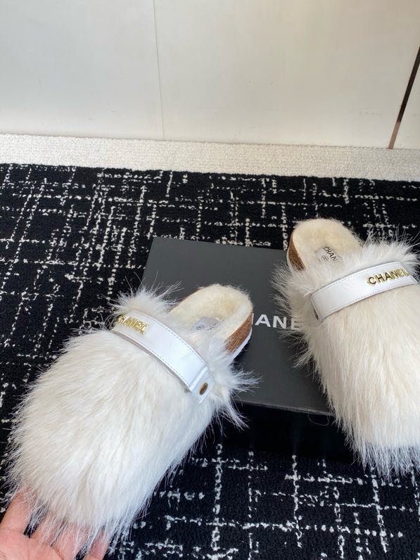 Шльопанці хутряні фото 4