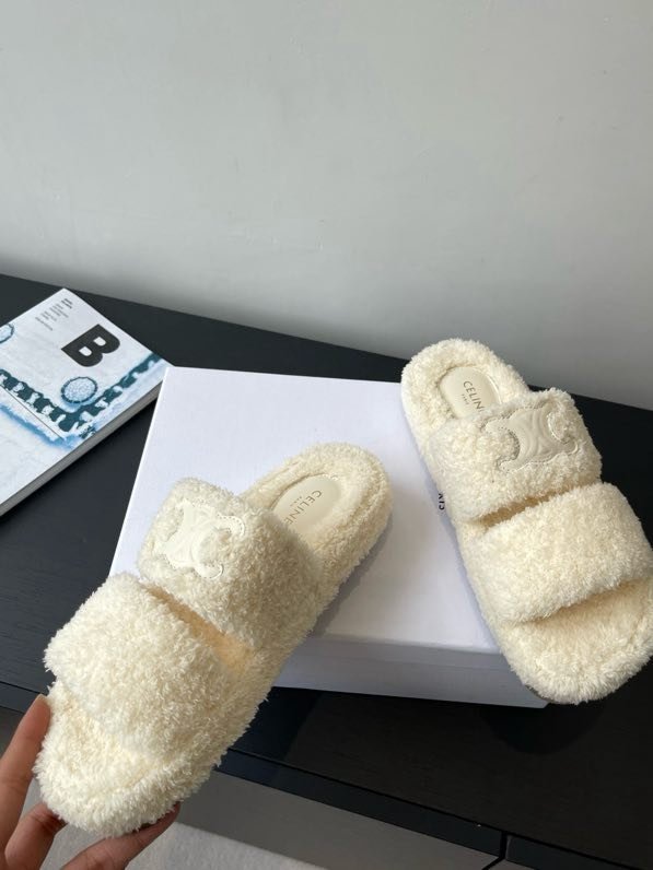 Шльопанці хутряні фото 9