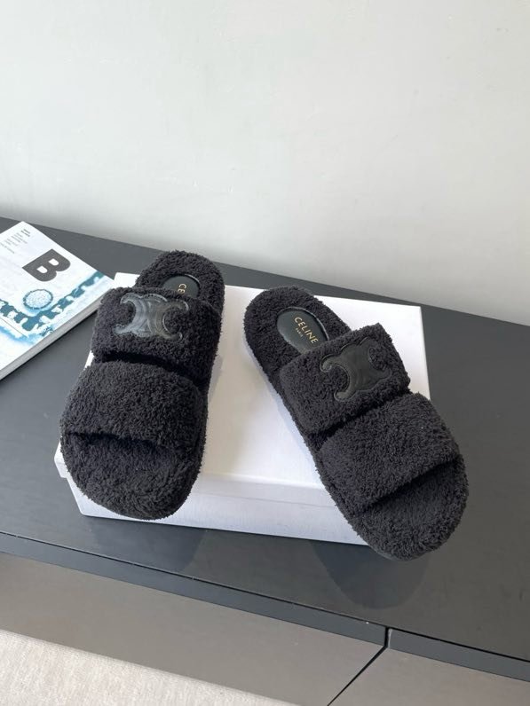 Шльопанці хутряні фото 9