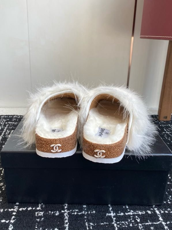 Шльопанці хутряні фото 9