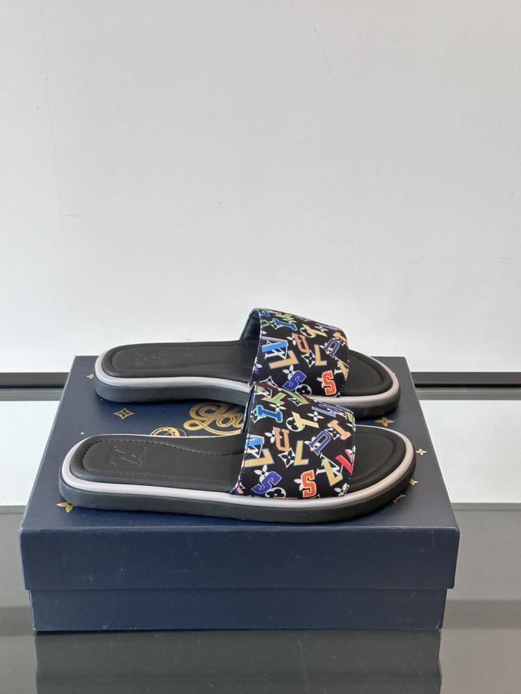 Шльопанці чоловічі