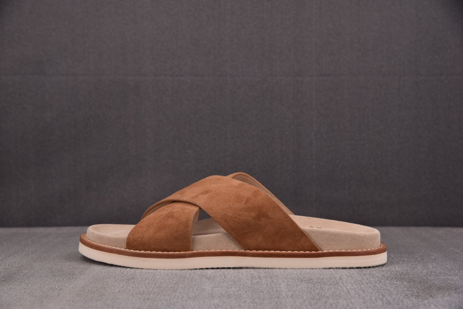 Шлепанцы мужские