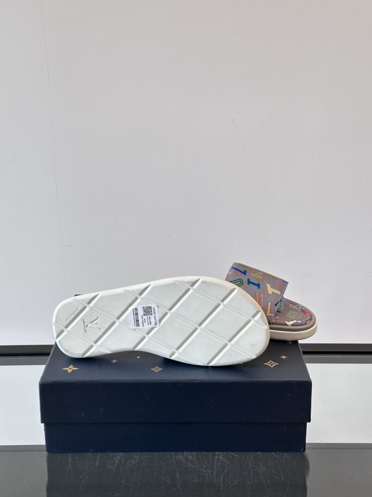 Шлепанцы мужские фото 9