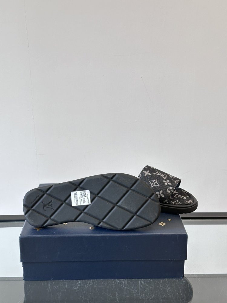 Шлепанцы мужские фото 9