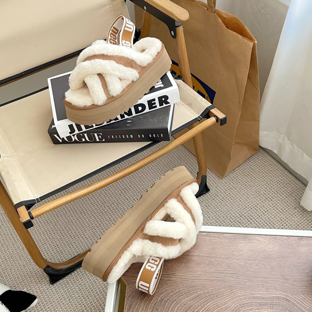 Step-ins on fur women's Disco White Deer фото 2