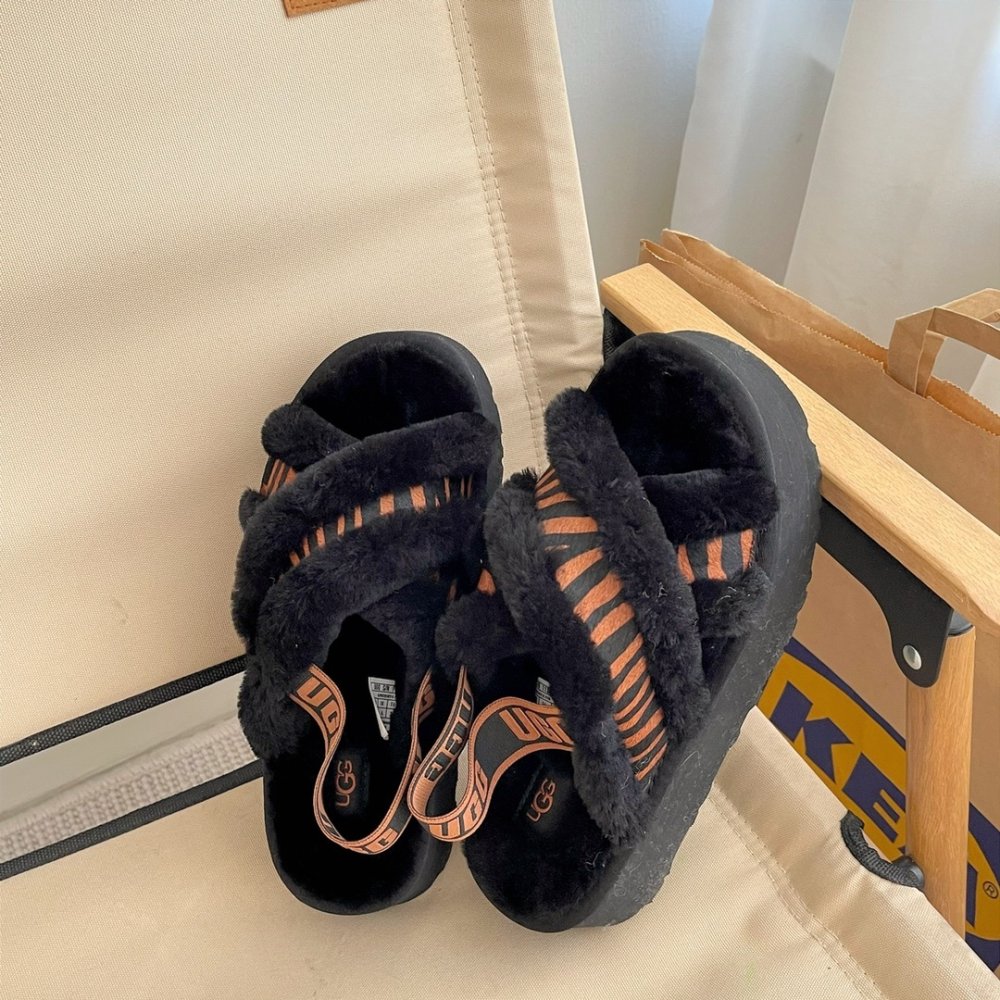 Step-ins on fur women's Disco White Deer фото 3