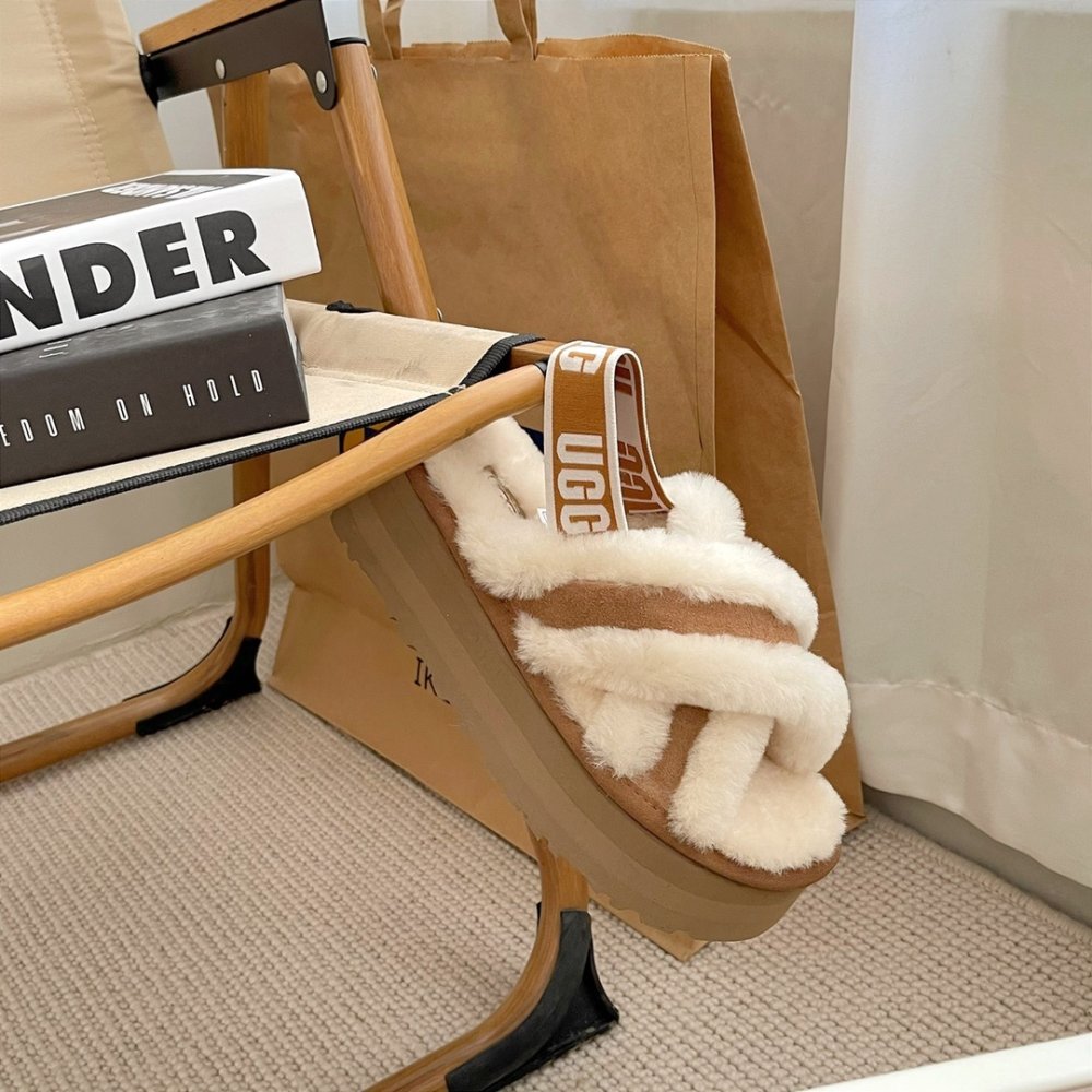 Step-ins on fur women's Disco White Deer фото 3