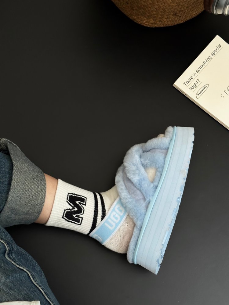 Step-ins on fur women's Disco White Deer фото 4