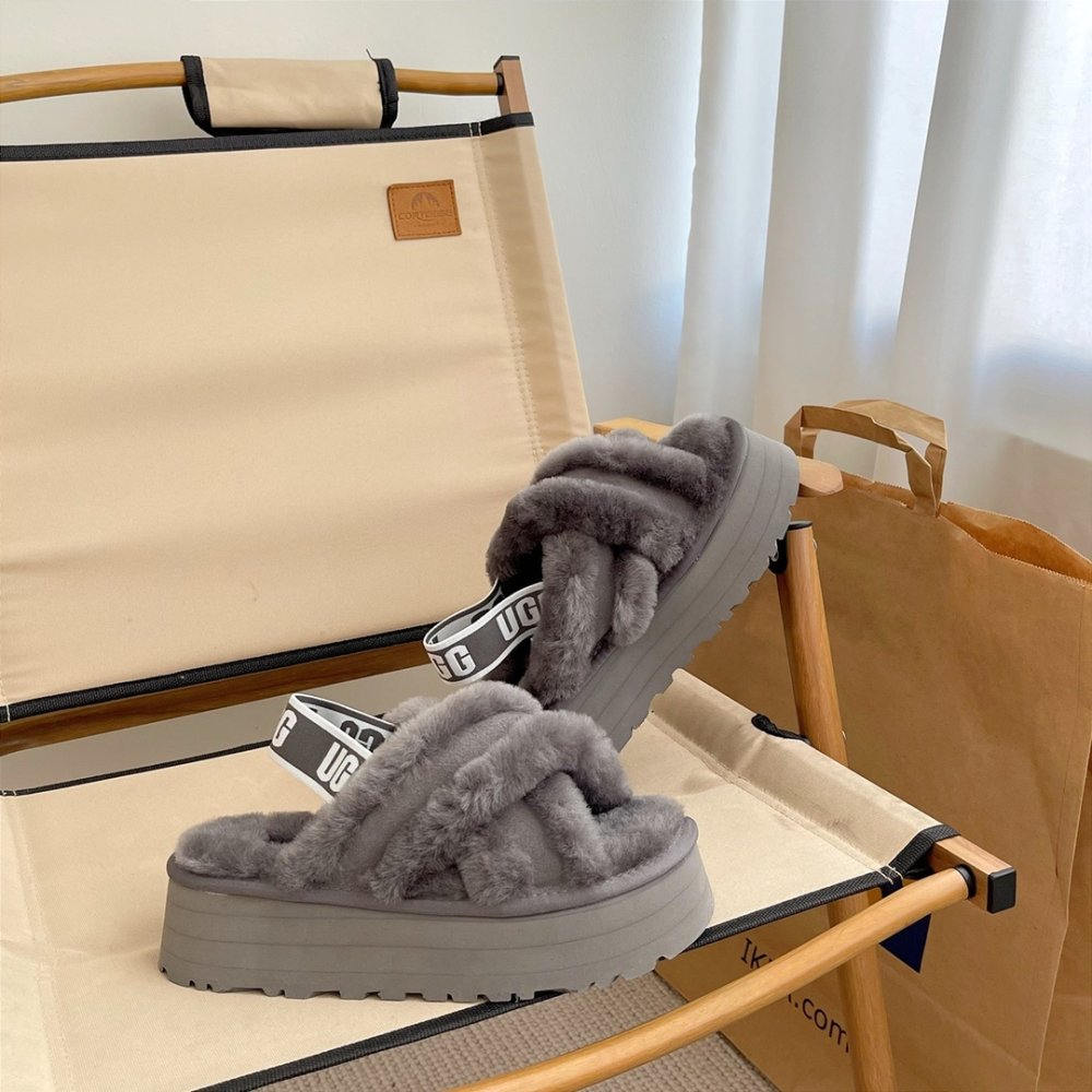 Step-ins on fur women's Disco White Deer фото 4