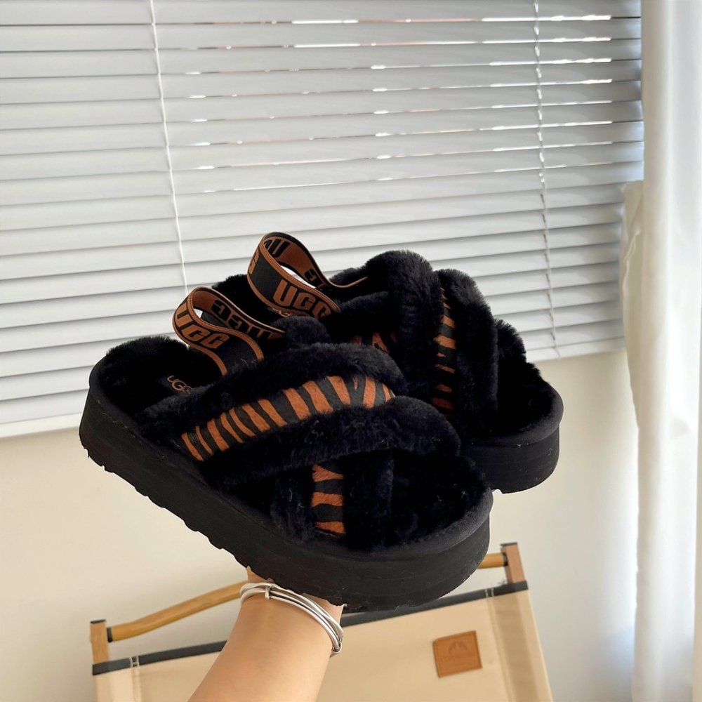 Step-ins on fur women's Disco White Deer фото 6