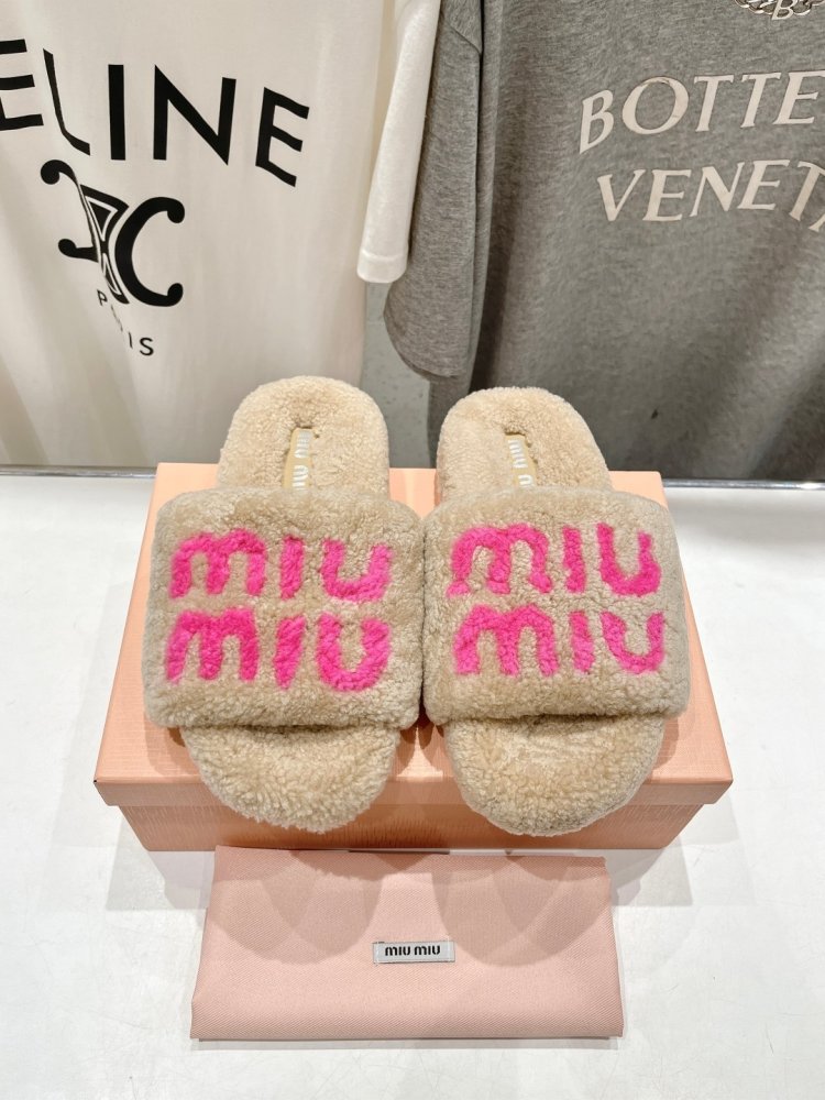 Step-ins on fur women's