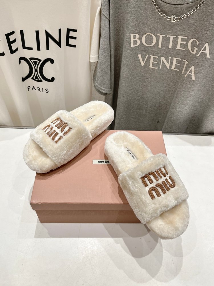 Шльопанці на хутрі жіночі фото 2