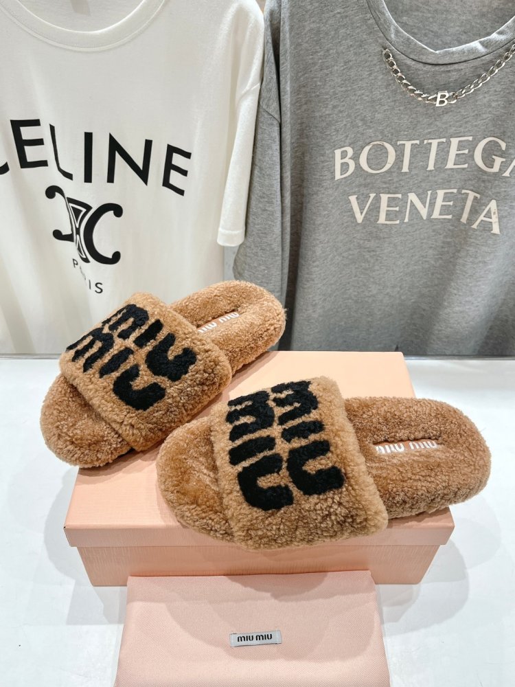 Шлепанцы на меху женские фото 3