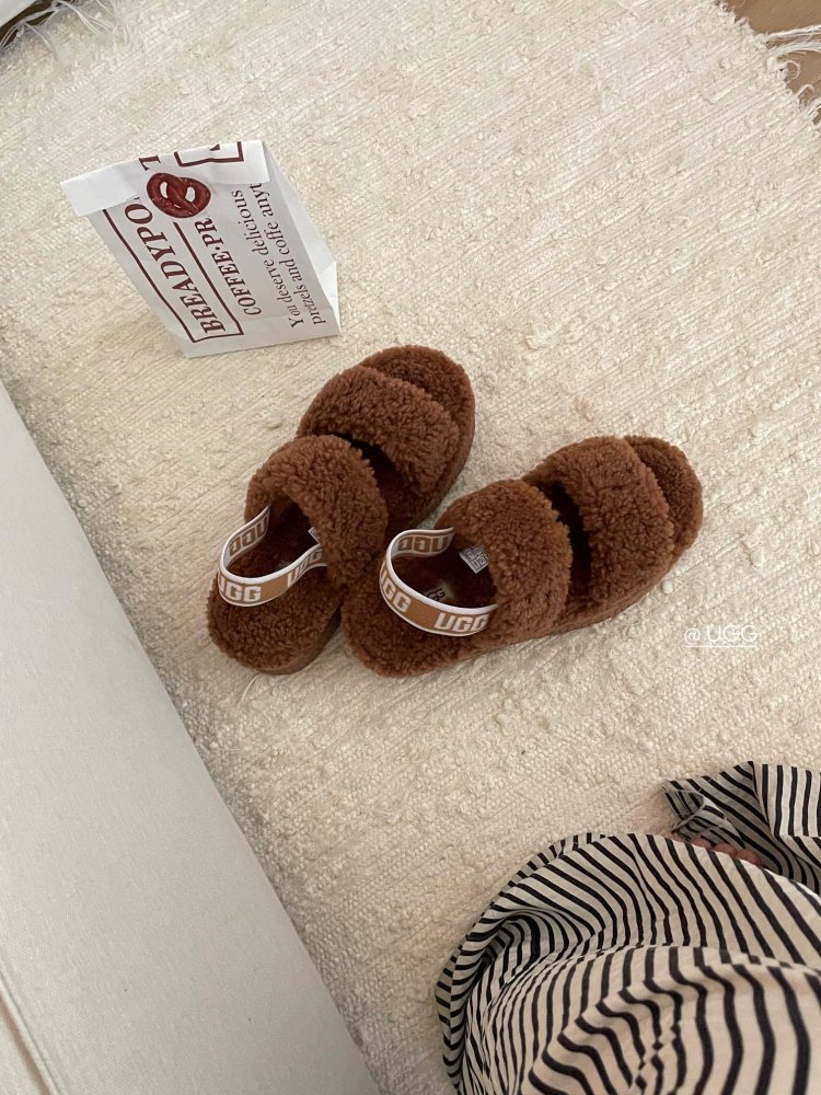 Шльопанці на хутрі жіночі фото 3