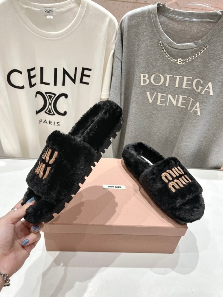 Шльопанці на хутрі жіночі фото 4