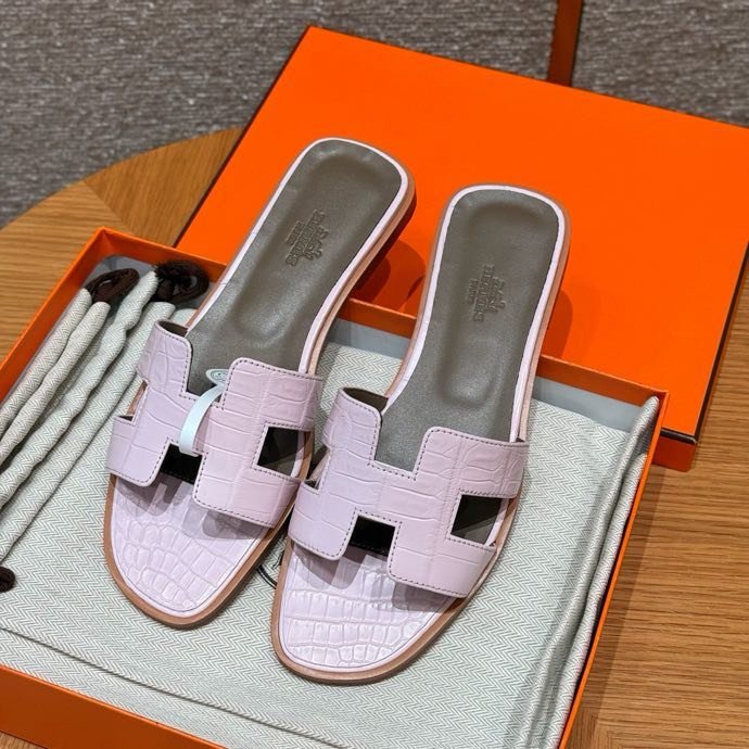 Шльопанці Oran з шкіри крокодила колір ліловий