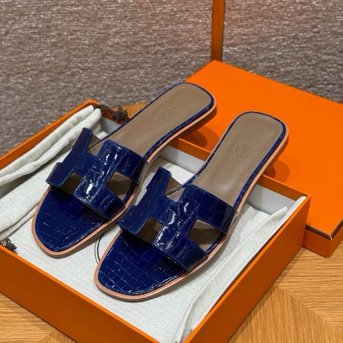 Шлепанцы Oran из кожи крокодила цвет синий