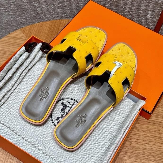 Step-ins Oran of страусиной skin Colour amber-yellow