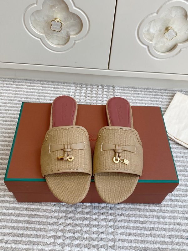 Шлепанцы женские Summer Charms