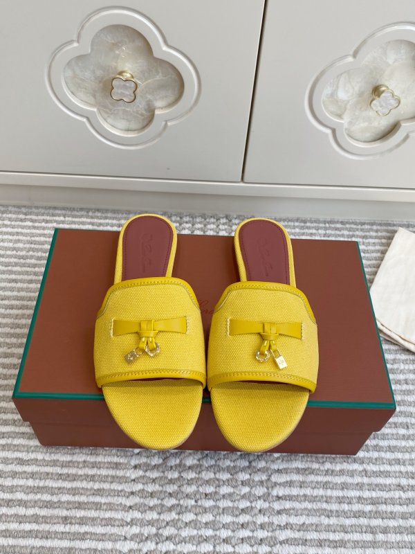 Шлепанцы женские Summer Charms