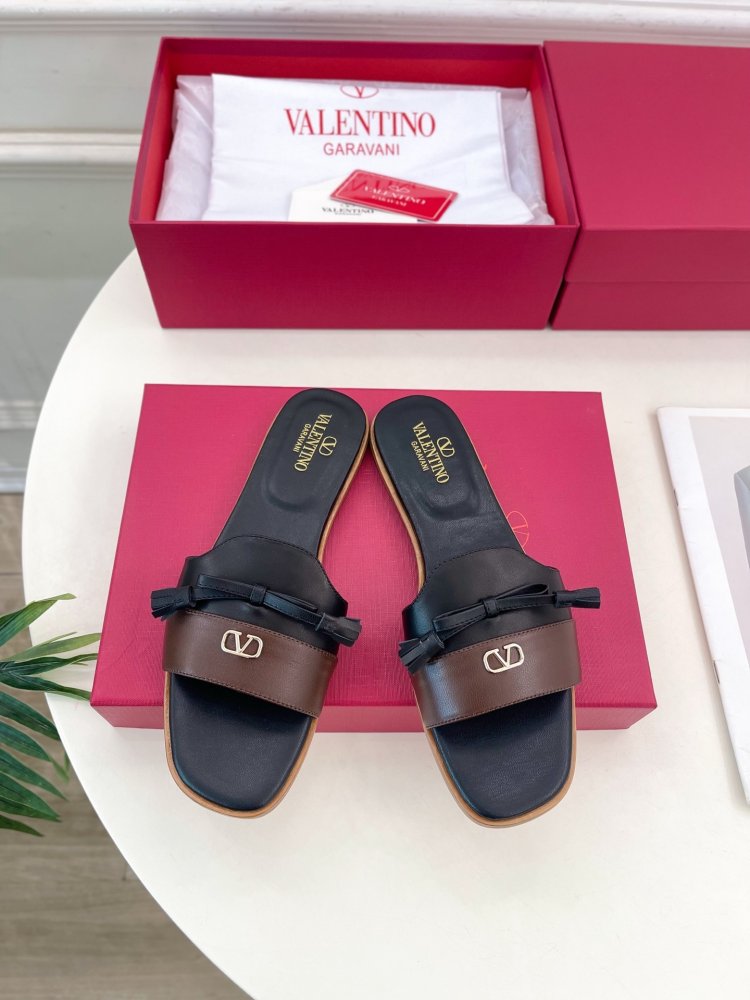 Шлепанцы женские