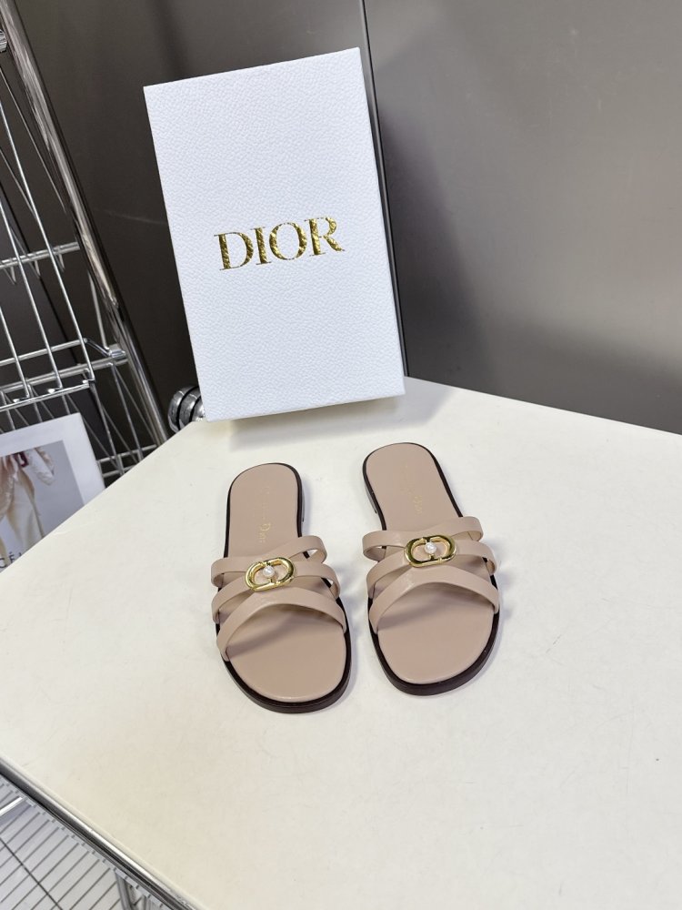 Шльопанці жіночі