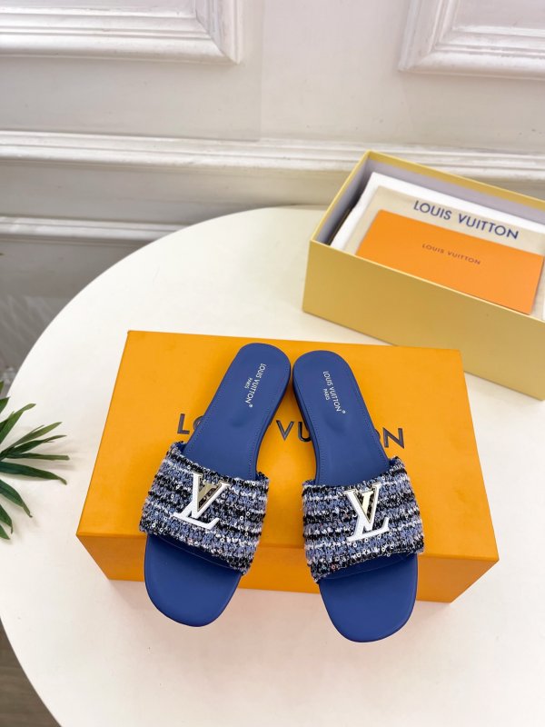 Шлепанцы женские