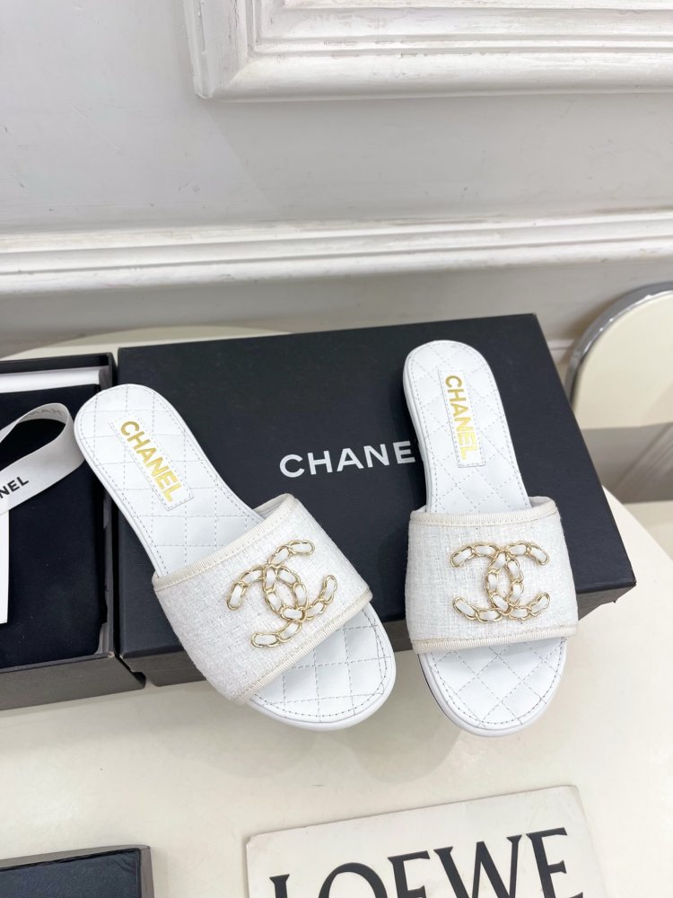 Шльопанці жіночі фото 2