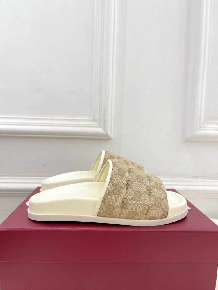 Шлепанцы женские фото 2