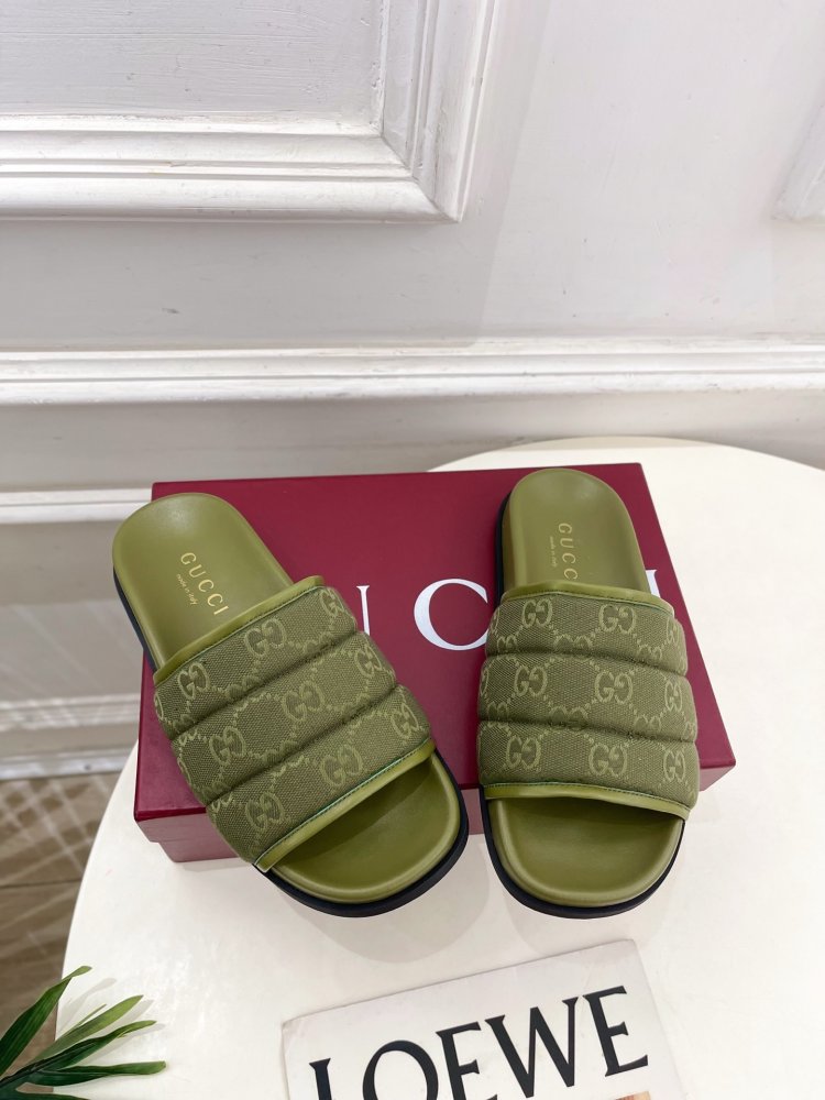 Шльопанці жіночі фото 2