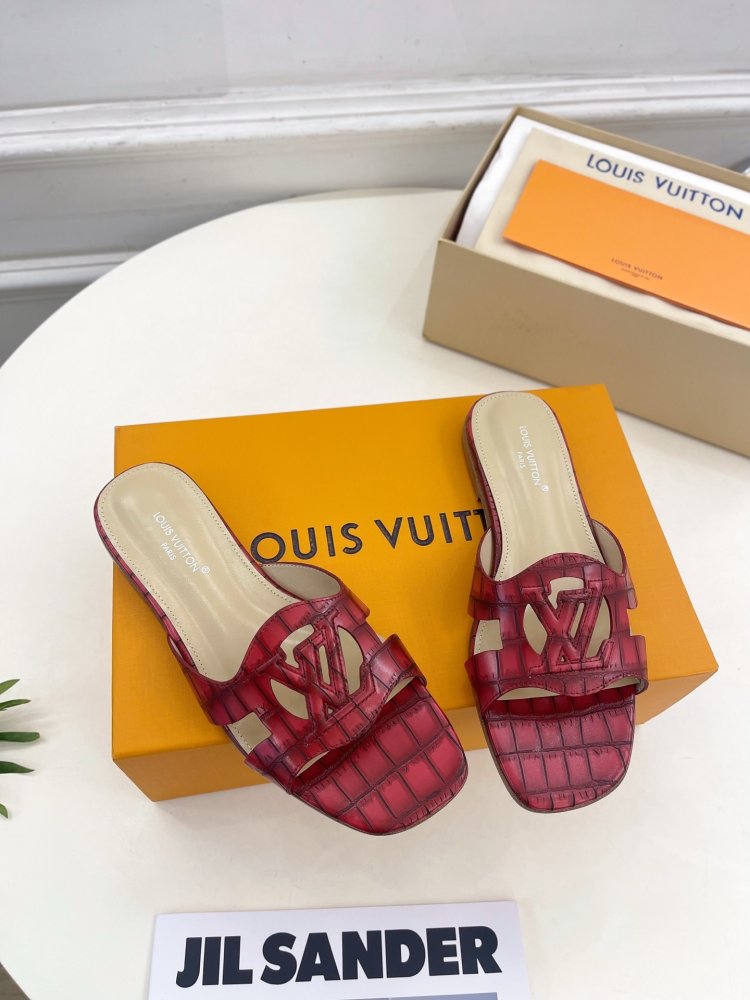 Шльопанці жіночі фото 2