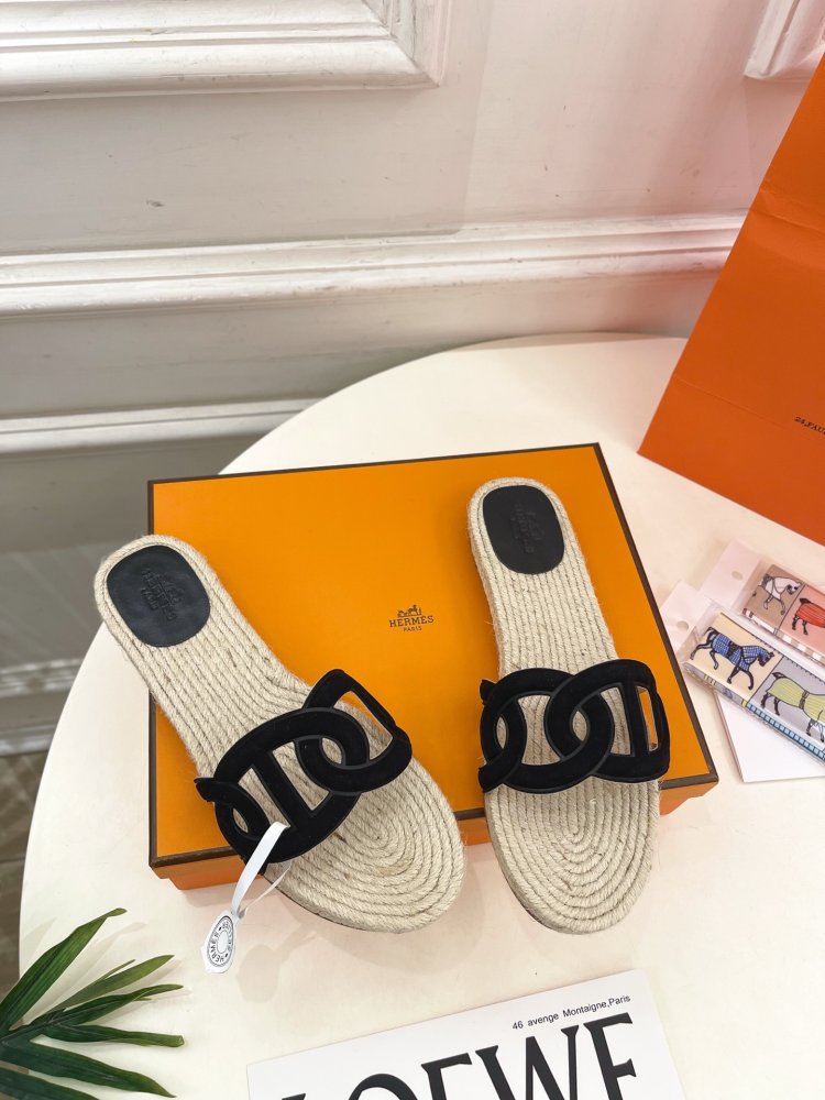 Шльопанці жіночі фото 2