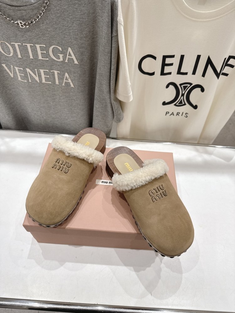 Шльопанці жіночі фото 2