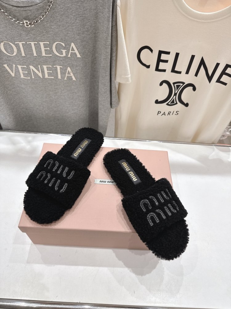 Шльопанці жіночі фото 2