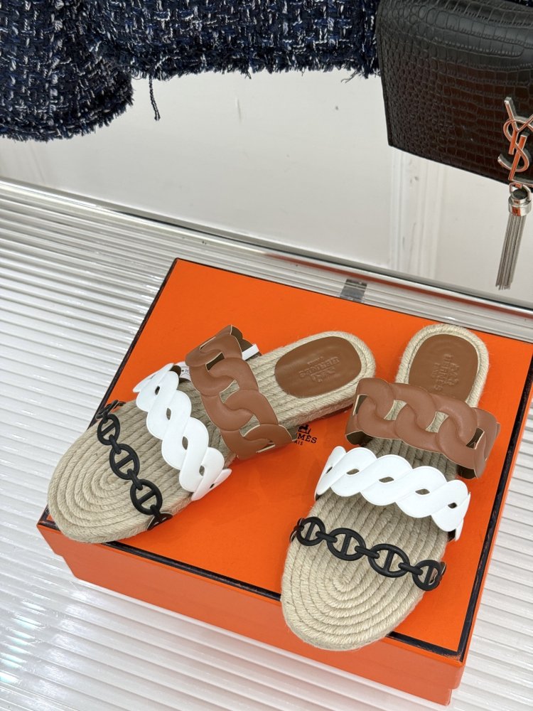 Шльопанці жіночі фото 2